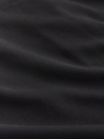 Next - Chaqueta de entretiempo 'Active Balance' en negro