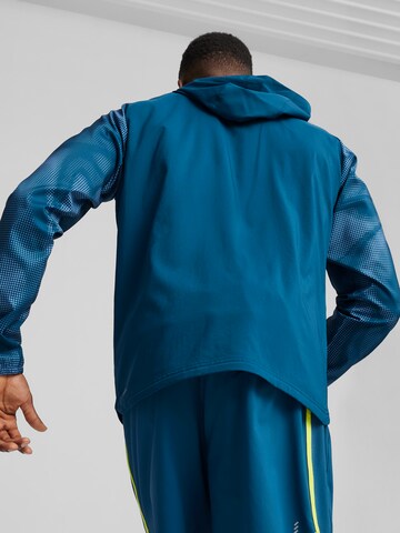 PUMA - Chaqueta deportiva 'RUN FAVORITE AOP' en azul