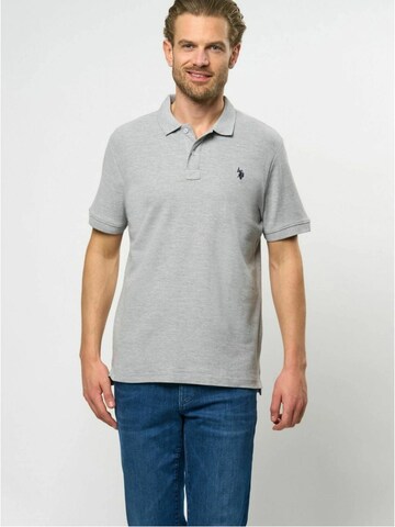 U.S. POLO ASSN. Bluser & t-shirts 'Alfred' i grå
