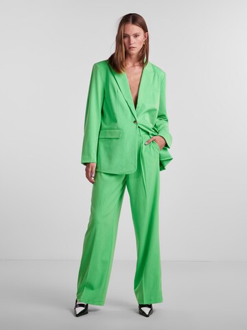 PIECES Blazers 'Serano' in Groen