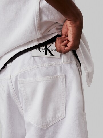Regular Pantalon Calvin Klein Jeans en blanc