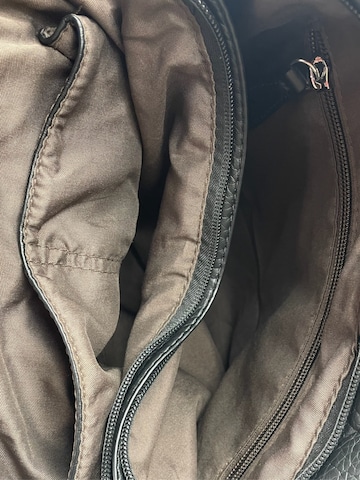 Kumixi Handtasche in Schwarz