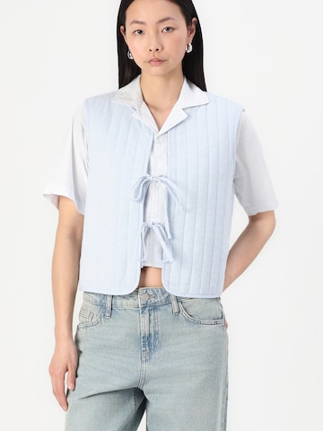 PIECES Жилетка 'PCMASTINA' в Синий