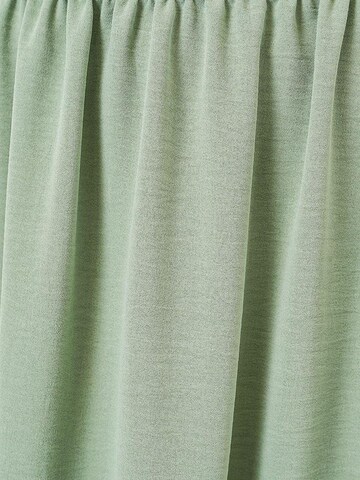 Bigdart Skirt in Green