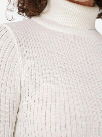 Pullover di Bigdart in bianco