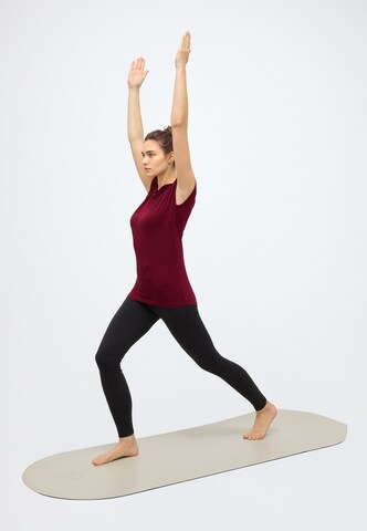 CURARE Yogawear Funkčné tričko - Červená