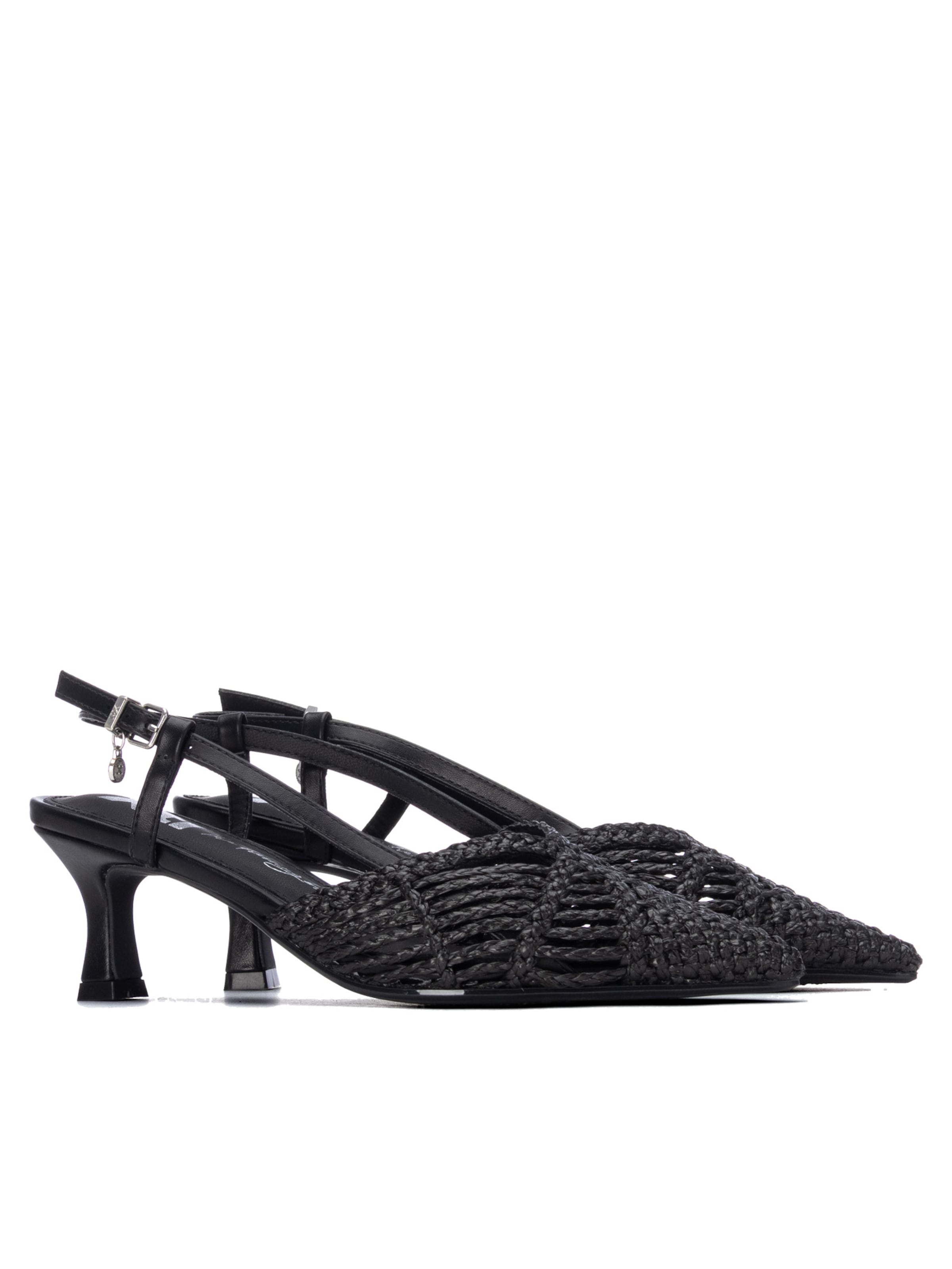 Xti Pumps in Black