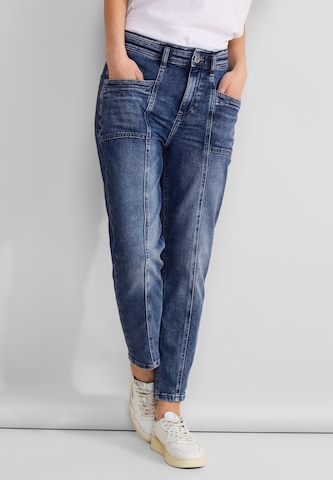 STREET ONE Tapered Jeans in Blue: front