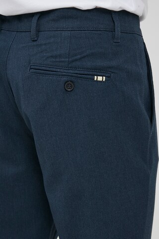 !Solid Slimfit Hose 'TO Frederic' in Blau