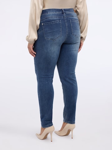 Fiorella Rubino Slim fit Jeans in Blue
