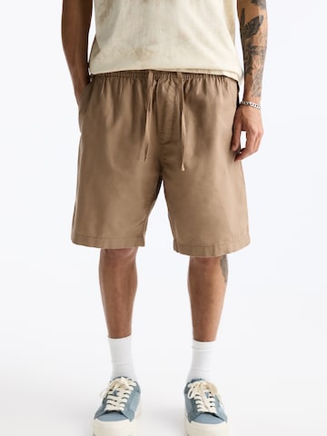 Pull&Bear Loose fit Pants in Brown: front