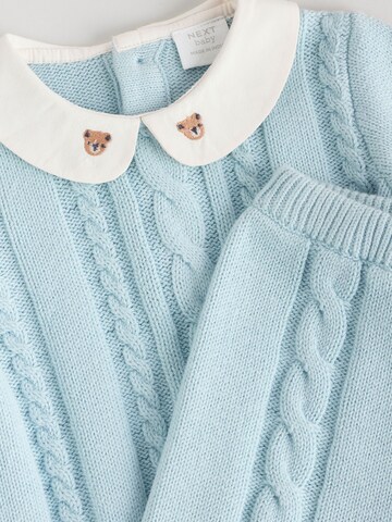 Next Set in Blue
