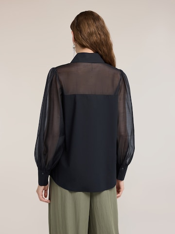 MOTIVI Blouse in Black