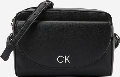 Rankinė su ilgu dirželiu iš Calvin Klein, spalva – juoda, Prekių apžvalga