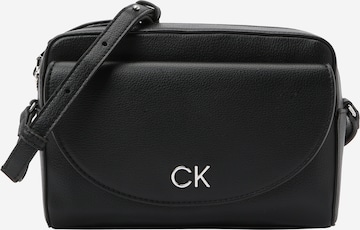 melns Calvin Klein Pleca soma: no priekšpuses