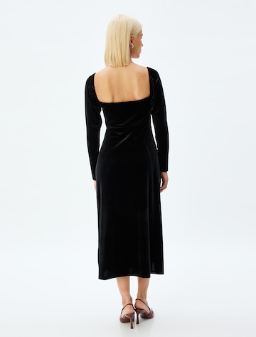 Koton Abendkleid in Schwarz