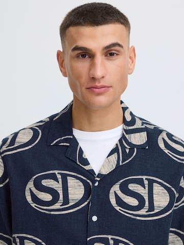 Coupe regular Chemise !Solid en bleu