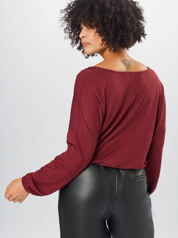 ABOUT YOU Curvy Shirt 'Karli' in Red