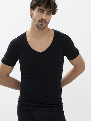 Maillot de corps Mey en noir : devant