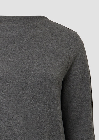 Robe s.Oliver en gris