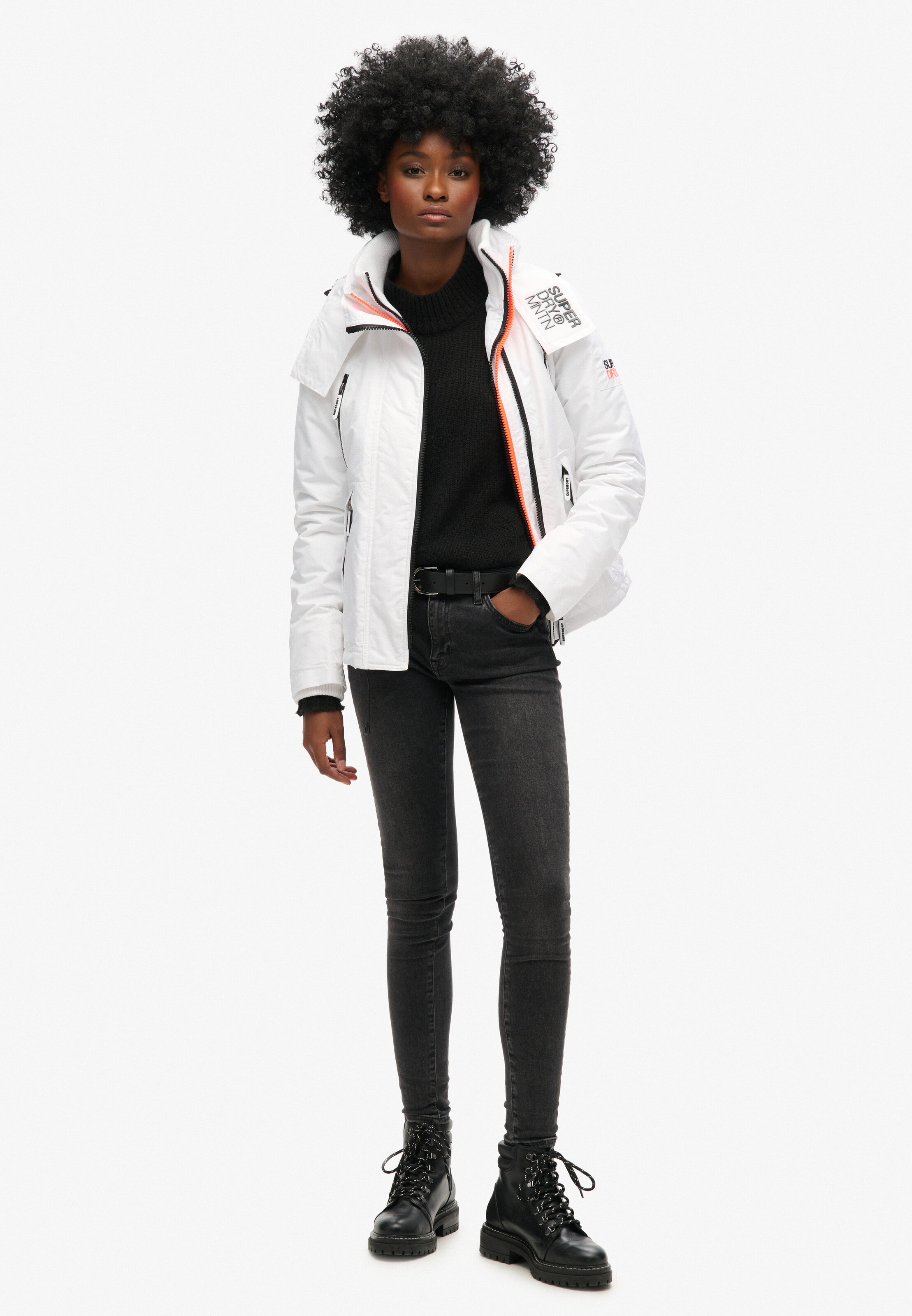 Veste mi-saison 'Mountain SD' Superdry en blanc