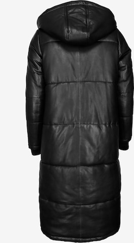 Maze Winter Coat in Black