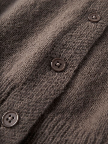 Cardigan NAME IT en marron