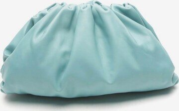 Bottega Veneta Clutch One Size in Blau: predná strana