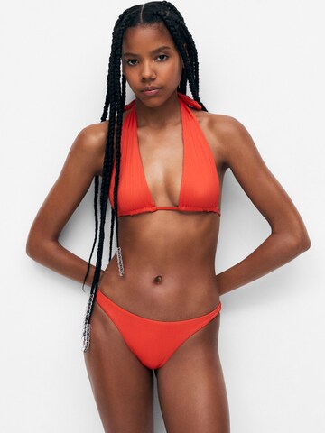 Pull&Bear Bikini Bottoms in Red: front