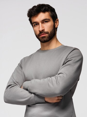 Sweat-shirt 'OM-SSBN-0271' Ombre en gris