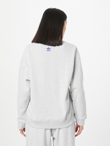 ADIDAS ORIGINALS Sweatshirt in Grey