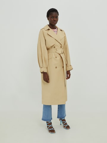 EDITED Pitkä kesätakki värissä beige