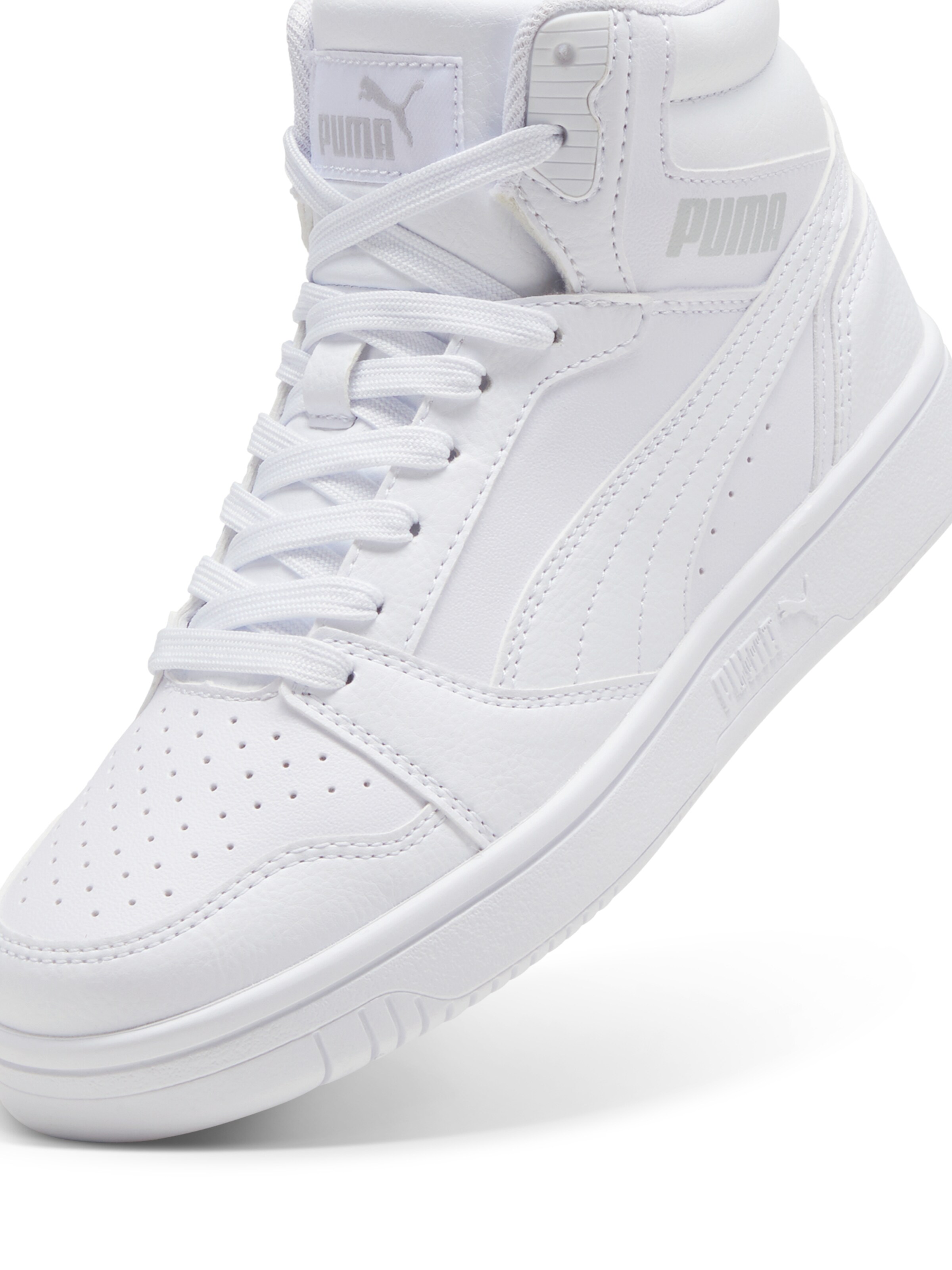 PUMA Trainers 'Rebound V6' in White