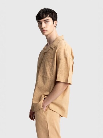 Comfort fit Maglietta di Giesto in marrone