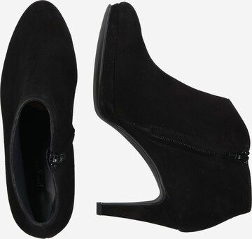 Paul Green Booties in Black