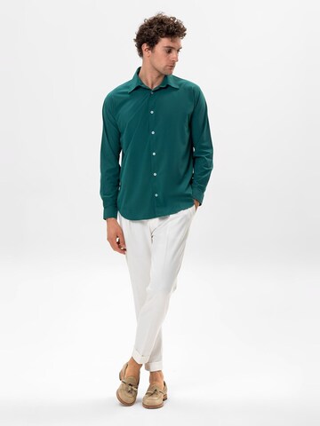 Antioch Shirt in Green: front