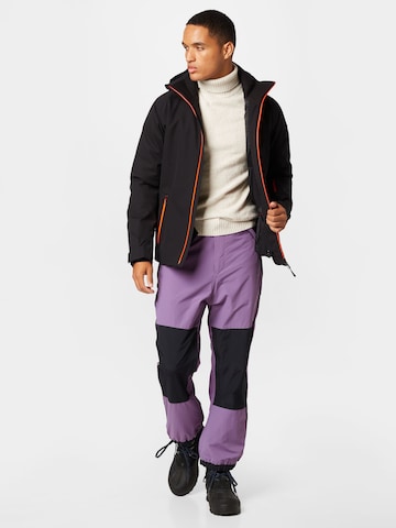 QUIKSILVER Lużny krój Spodnie outdoor 'SNOW DOWN' w kolorze fioletowy