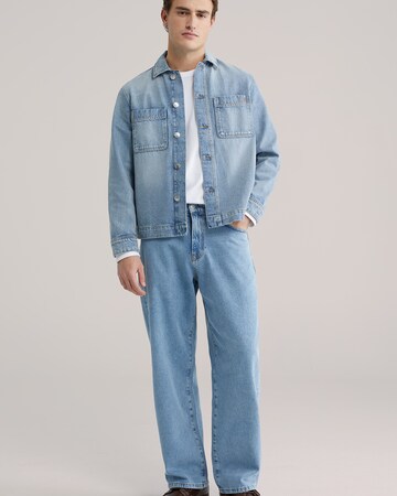 WE Fashion Ohlapna forma Kavbojke | modra barva