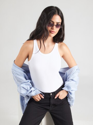 GAP Top in Weiß: Vorderseite