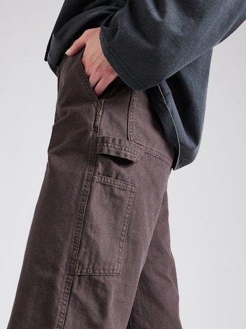 Loosefit Pantaloni 'Jamie' di WEEKDAY in marrone