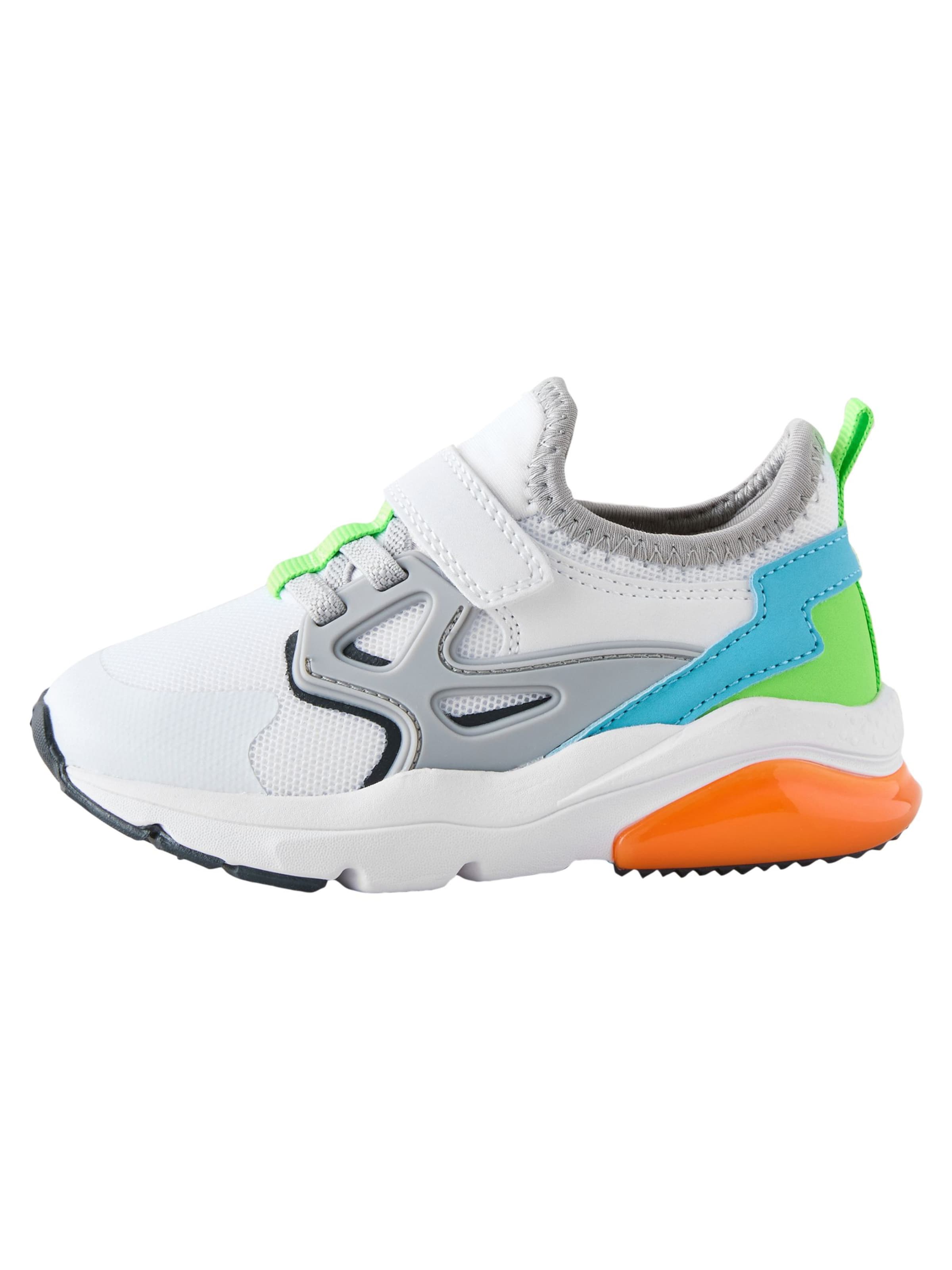 Baskets Next en blanc : devant