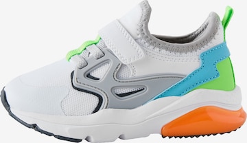 balta Next Sportbačiai: priekis