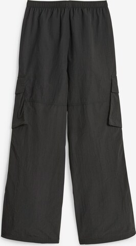 PUMA - Pierna ancha Pantalón cargo en negro