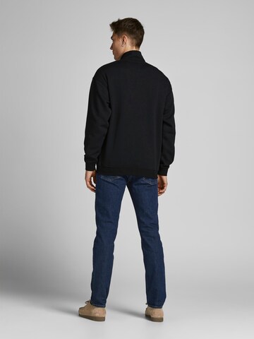JACK & JONESSweater majica 'Brink' - crna boja