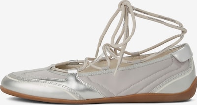 KARL LAGERFELD JEANS Nauhaballerina 'Altia' värissä hopea, Tuotenäkymä