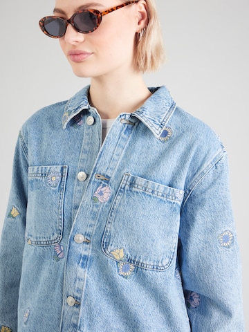 PIECES Between-Season Jacket 'PCBENNIE' in Blue