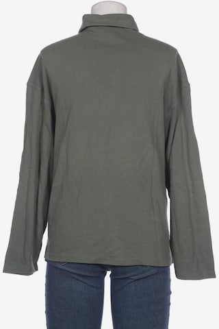 Living Crafts Top & Shirt in M in Green