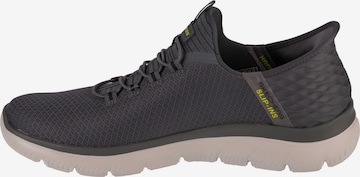 SKECHERS Sneakers laag 'Skechers Slip-Ins Summits - High Range' in Grijs: voorkant