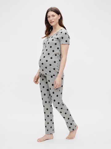 MAMALICIOUS Pyjama 'Mira Lia' in Grau