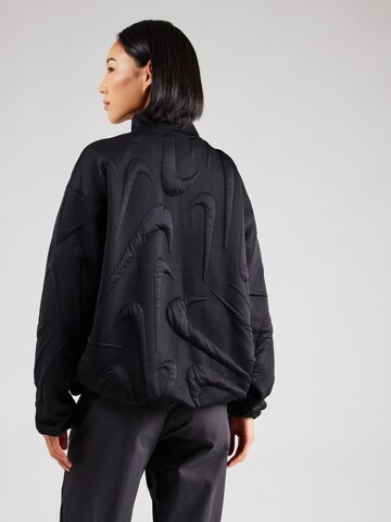 Nike Sportswear Свитшот в Черный
